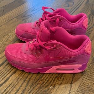 Nike Air Max 90 Premium Fireberry size 8  Athletic Sneakers